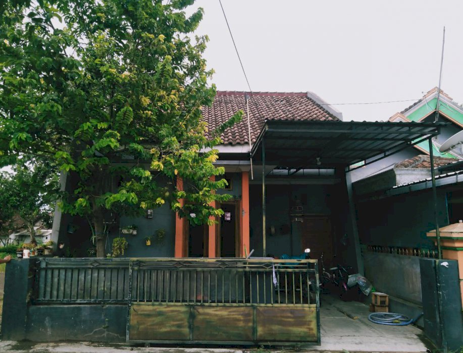 DIJUAL RUMAH AKSES MUDAH DAN COCOK UNTUK KOST, NGANJUK JAWA TIMUR