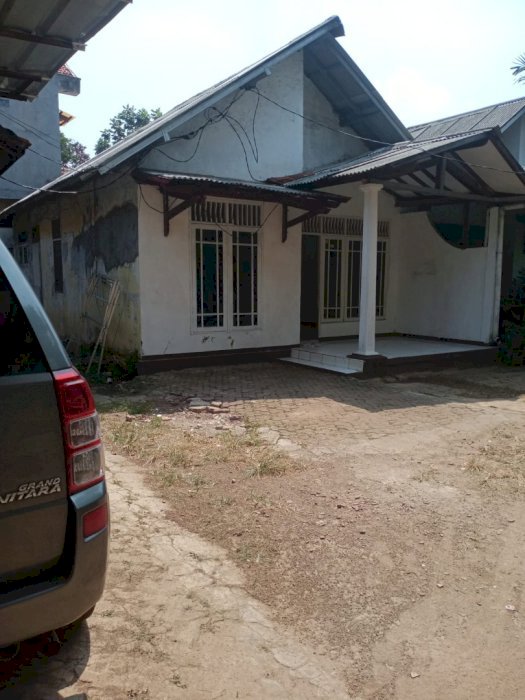 Di Sewakan Rumah Lokasi Strategis Di Cilandak Jakarta Selatan