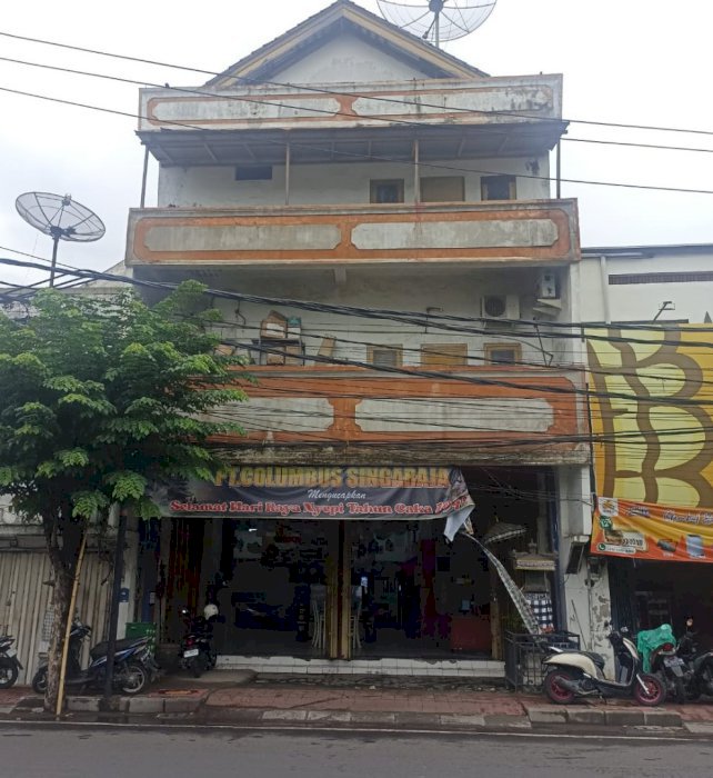 DISEWAKAN RUKO 2 LANTAI, DEPAN TAMAN LILA, RUKO EX COLUMBUSM