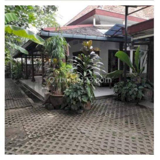 Rumah Klasik yg indah dan nyaman