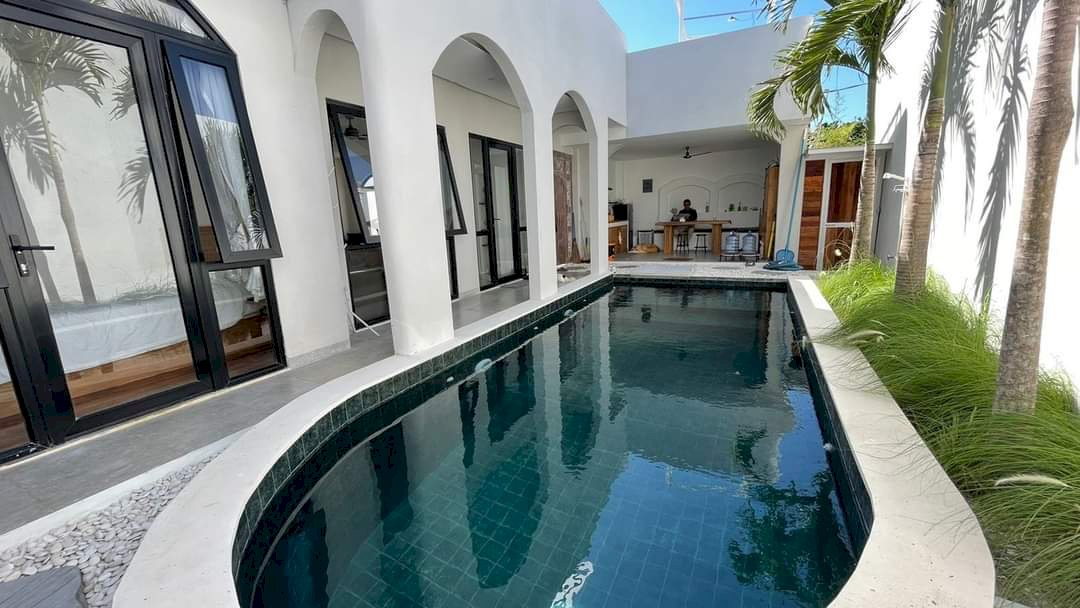 JUAL VILLA BARU BOHEMIAN STYLE DI SEMINYAK BALI