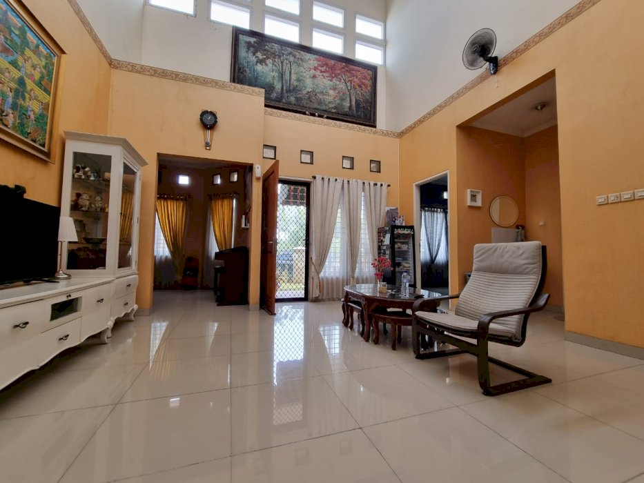 Rumah Nyaman Aman dan Strategis di Graha Bintaro Tangsel