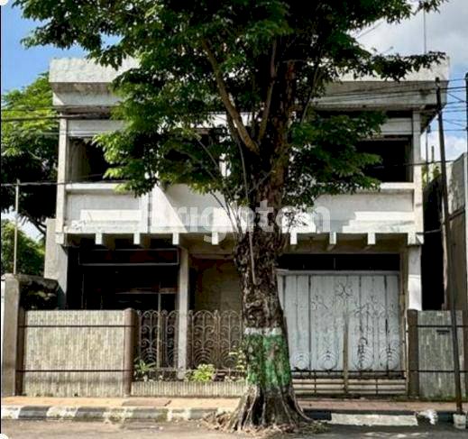 JUAL CEPAT RUMAH 2 LANTAI DI JL PEMUDA KUDUS