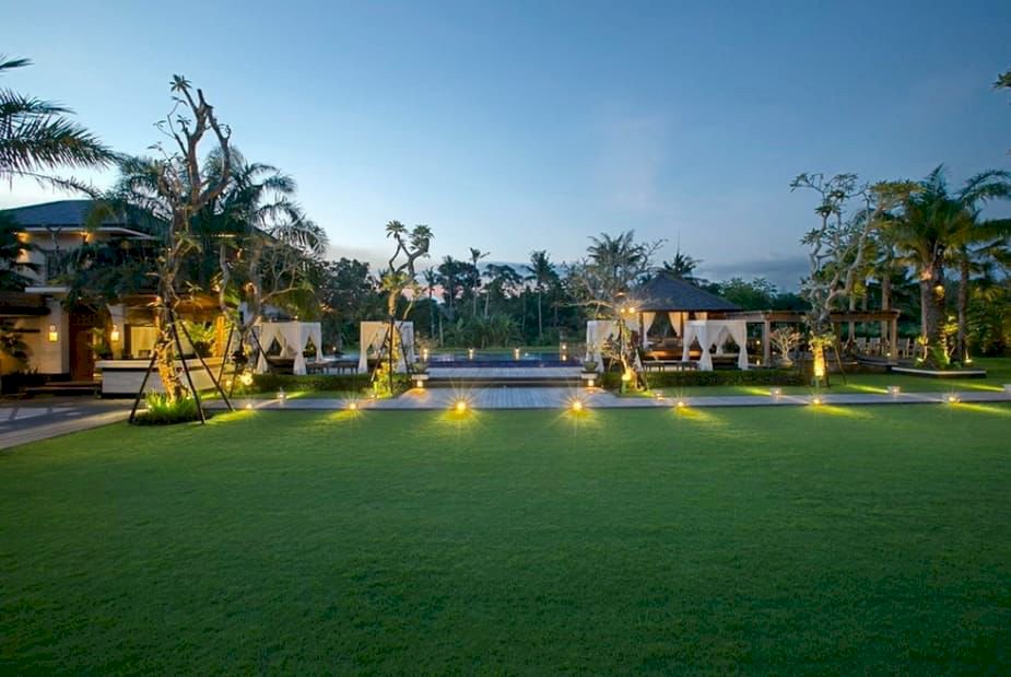 JUAL LUXURY VILLA VIEW SAWAH DI DENPASAR BALI