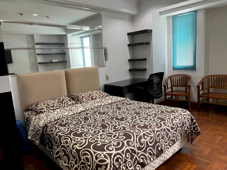 For rent Apartmen Park Royale Residence with Good Furnish