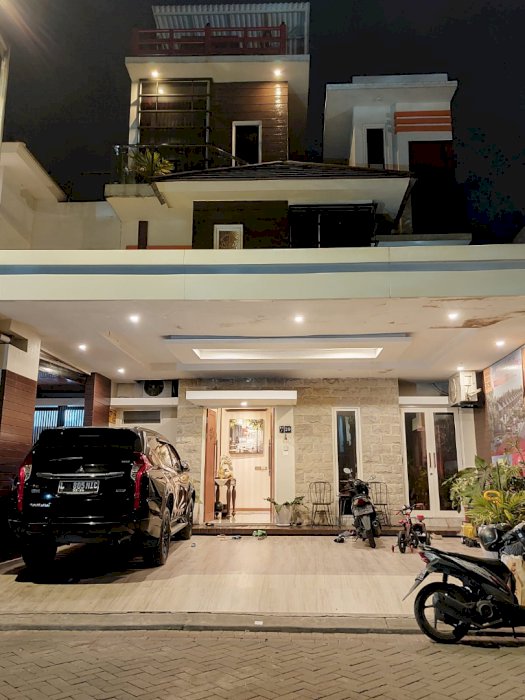 Di Jual Rumah Desain Hotel Citra Harmoni Sidoarjo