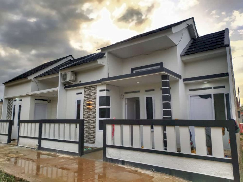 Rumah Ready Promo Khusus Minggu 1km Ke Stasiun Akses Mobil di Citayam