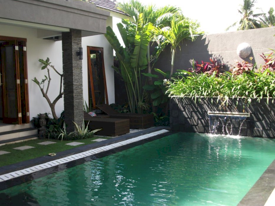 JUAL VILLA CANTIK DI PERERENAN CANGGU