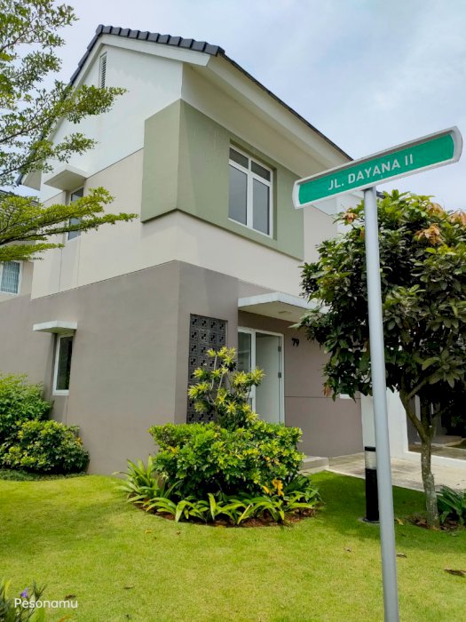 Jual Rumah Siap Pakai Hook di Summarecon, Dayana