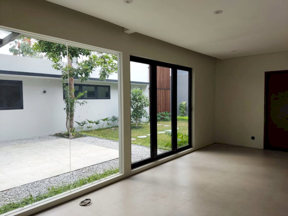 DIJUAL : Rumah baru Lux Minimalis KBP tatar Ratnasasih*