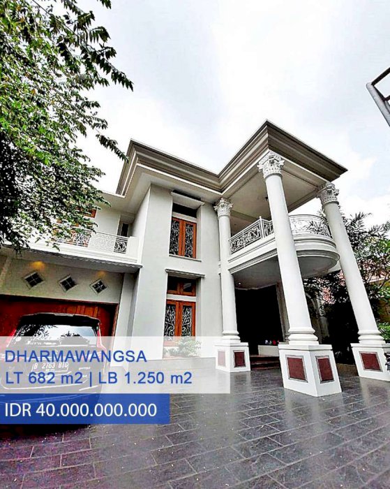 Rumah Mewah di Jl. Dharmawangsa, Kebayoran Baru, Jakarta Selatan