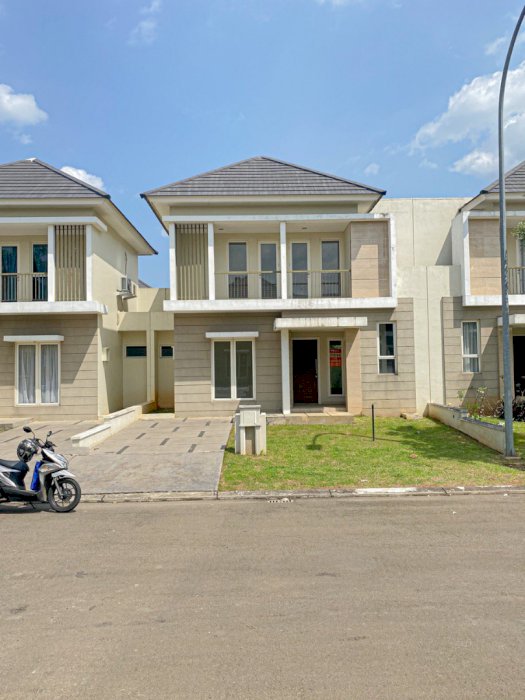 Disewa Rumah Baru Cluster Giri Suvarna Sutera Tangerang