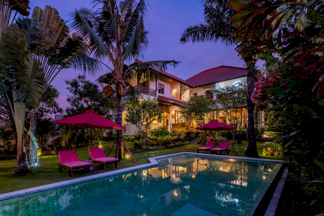 JUAL LUXURY TROPICAL VILLA DI BERAWA CANGGU DEKAT ATLAS BEACH CLUB