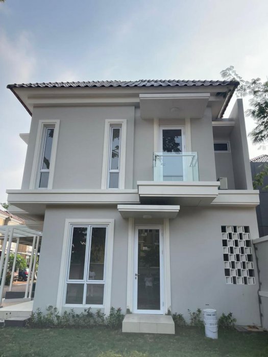 JUAL RUMAH DI GADING SERPONG CLUSTER KARELIA TYPE HOEK