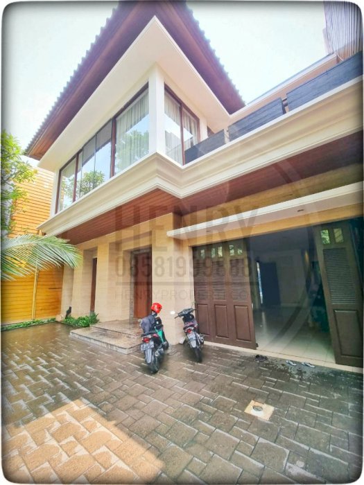Disewa Rumah Pondok Indah Taman Kencana 4+1BR Sudah Renov