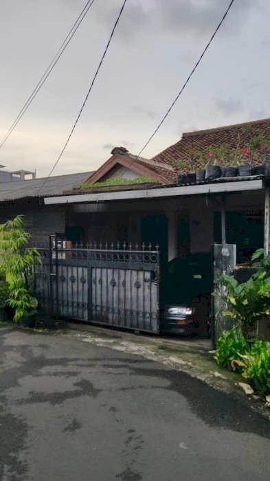 Di jual rumah secondary karena bagi waris