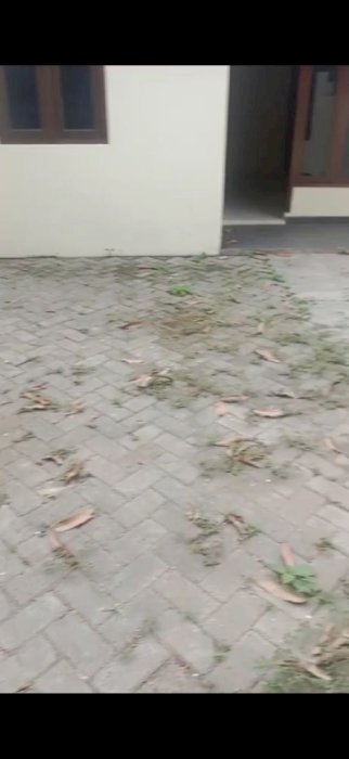 Di jual rumah lokasi Deplu