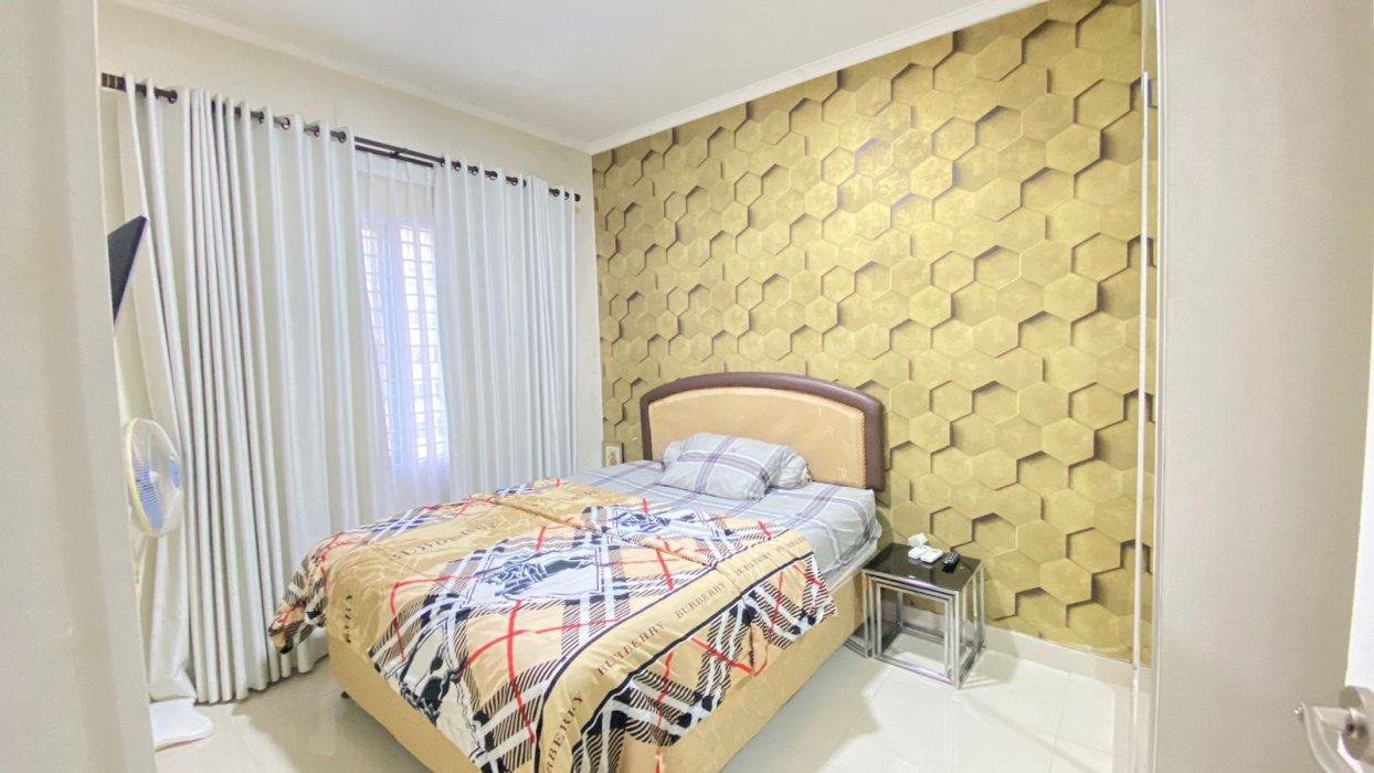Disewakan Apartemen Sudirman Park Jakarta Pusat 2 BR Full Furnished-