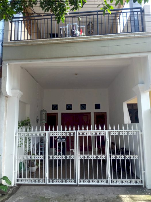 Jual Rumah 2 Lantai Ngesong Dukuh Kupang Surabaya Barat