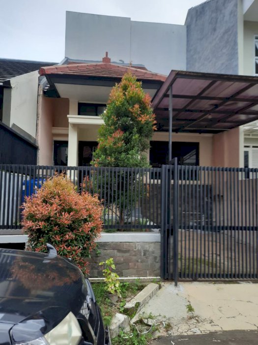 DIJUAL 1 UNIT RUMAH DI KOMPLEK PONDOK HIJAU SETIABUDI BANDUNG UTARA