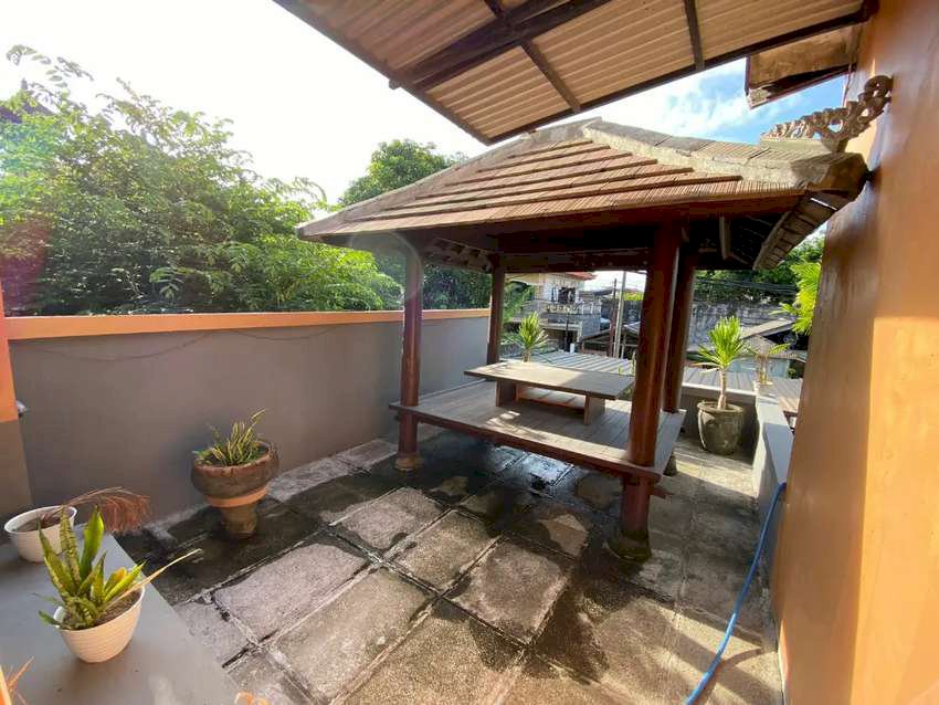 RUMAH ELIT MEWAH DI RENON