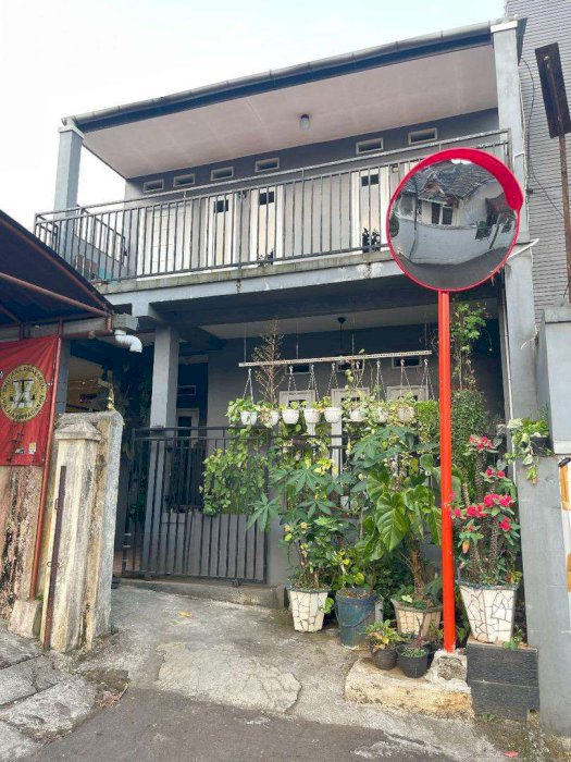 Rumah 2 lantai Pusat Kota Sukabumi