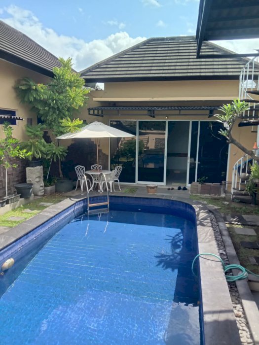 DI JUAL VILLA MODERN DI DAERAH SANUR DENPASAR
