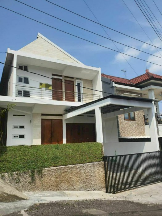 RUMAH MEWAH DIJUAL DENGAN HARGA 1,85 MILYARD FURNISH