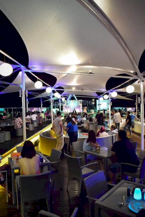 Hotel.cantik dan strategis  Bagus untuk usaha