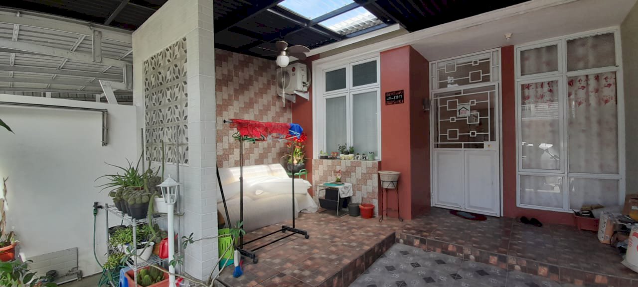 Rumah Cantik Minimalis, Full Renovasi di Royal Sentraland BTP
