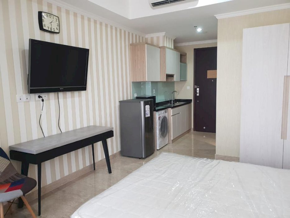 SEWA Apartemen Type Studio Fully Furnished Menteng Park Good PRICE