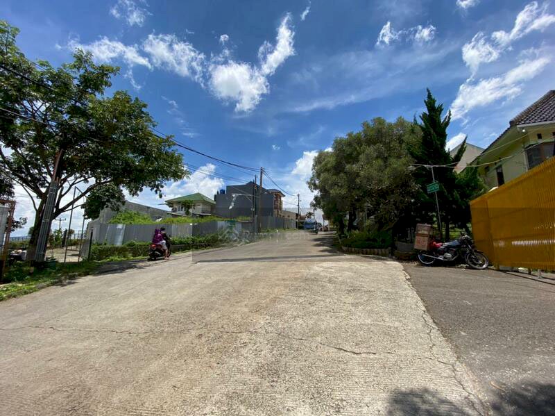 Tanah Murah Jalan Kolonel Masturi kota Cimahi