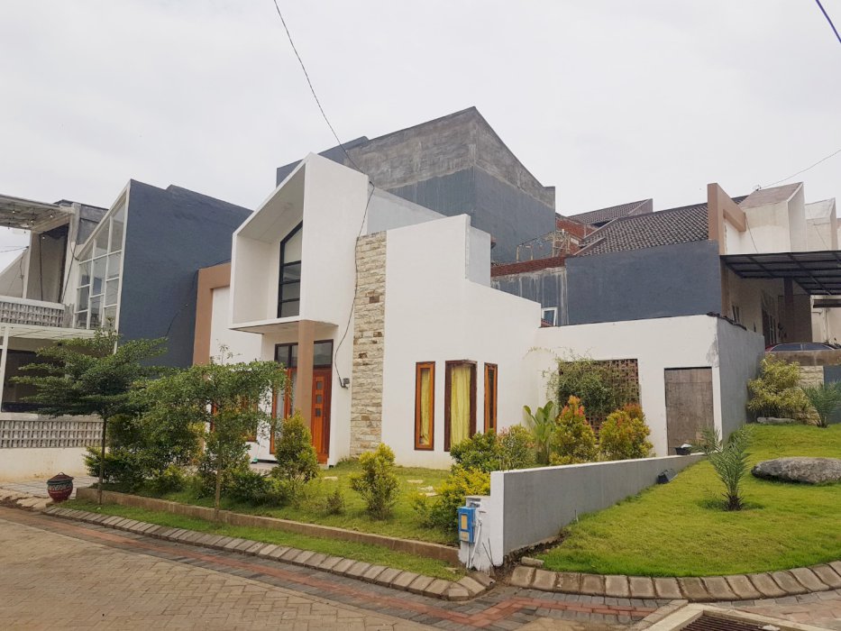 Rumah Villa Fasilitas Club House View Gunung DP 11 Jt Cicilan 2 Jutaan