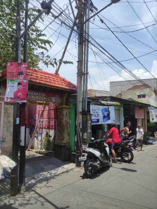 Jual rumah tuaa apa adanya