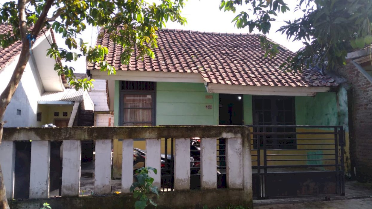 RUMAH DI BUMI PARAHYANGAN KENCANA PERUMAS SOREANG BANDUNG JAWA BARAT