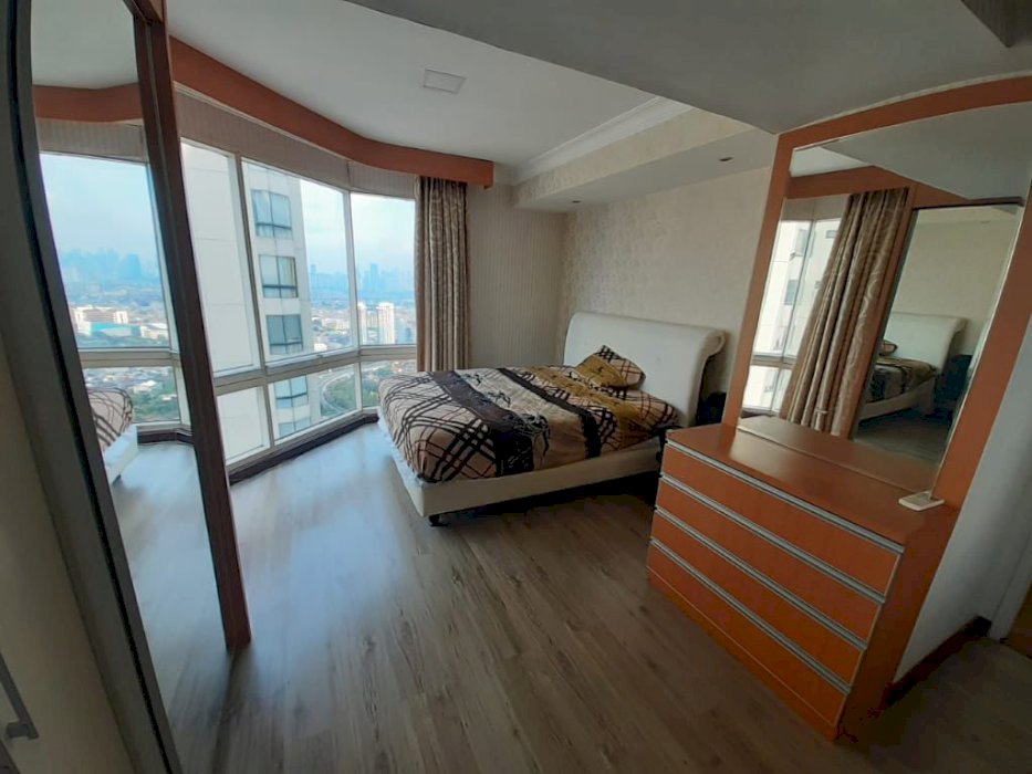 Disewakan Apartment Taman Anggrek Condominium – 2BR Fully Furnished