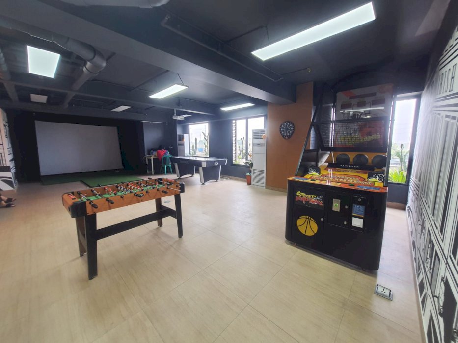 DI JUAL APARTEMEN SKY HOUSE ALAM SUTERA SEMI FURNISHED