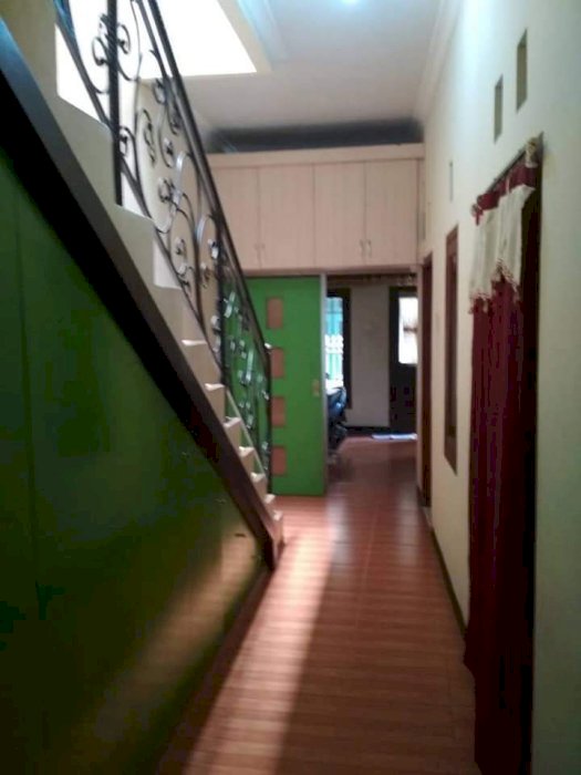 DIJUAL RUMAH KOS 2 LANTAI