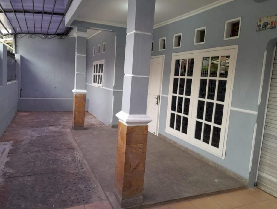 DI JUAL RUMAH PINGGIR JALAN PANGADEGAN PANCORAN JAKARTA SELATAN