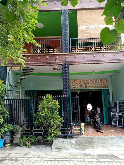 Rumah BU 2 Lantai di Surabaya - Bonus Toko!