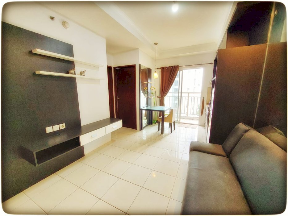 Medit 2 Unit 2BR Sdh Renov Furnish View POOL Lt. RENDAH Bisa KPA