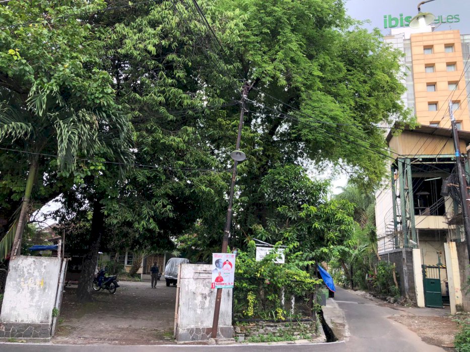 Tanah dan Bangunan Dijual Belakang Hotel Novotel Solo