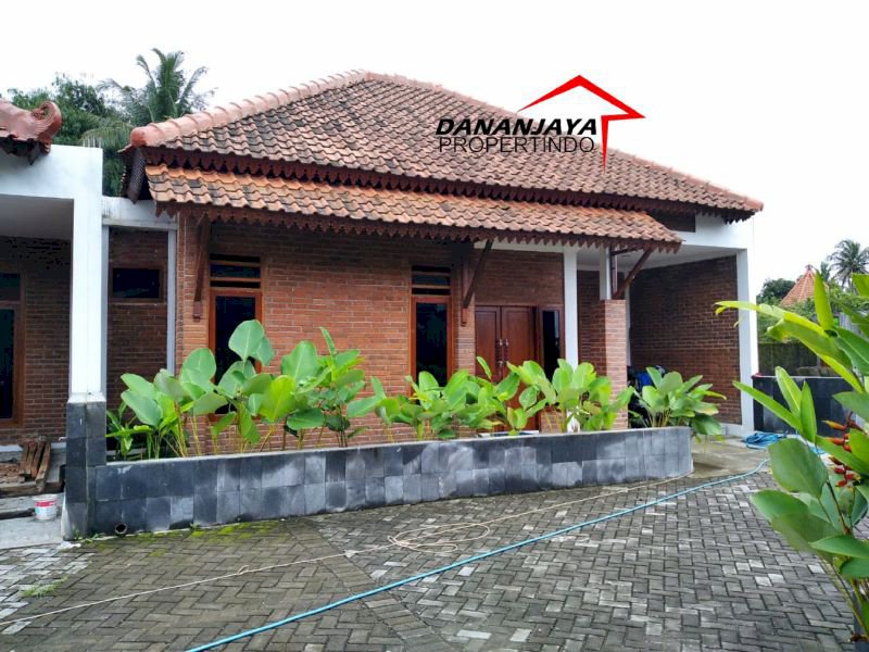 Rumah bergaya etnik jawa di dekat pasar godean sleman promo