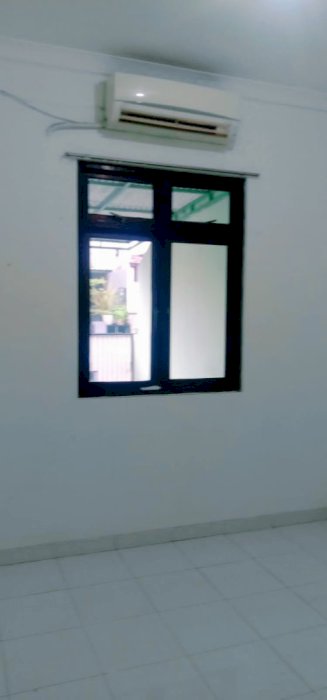 Di Sewakan Rumah Di Rawamangun