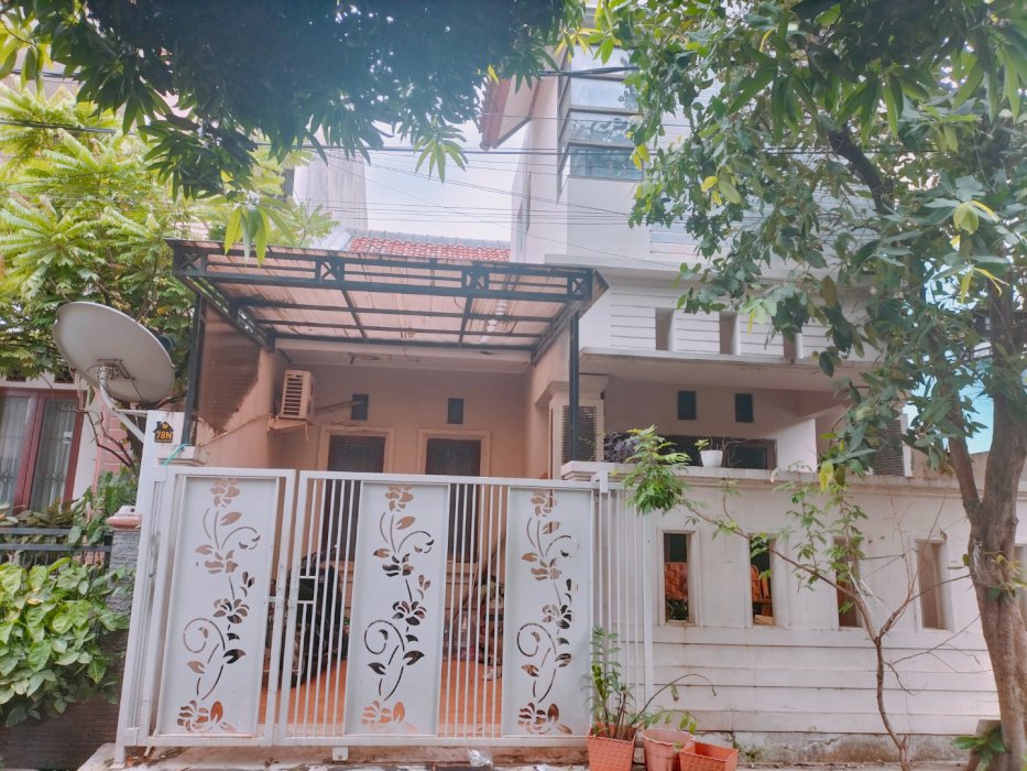 DIJUAL CEPAT RUMAH SIAP HUNI DI CONDET JAKARTA TIMUR