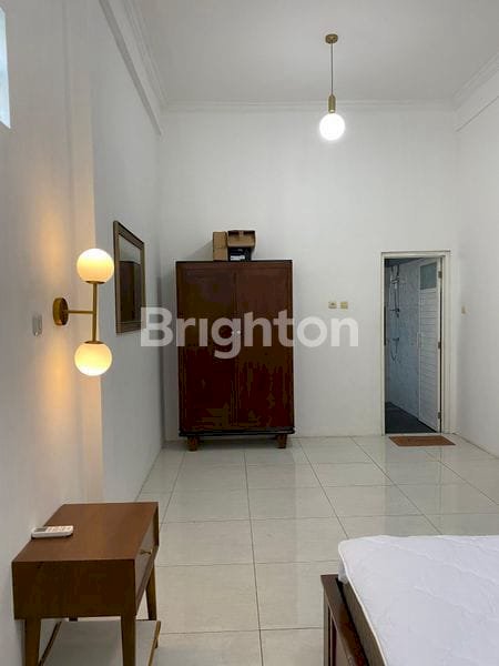 RUMAH 3 LANTAI SIAP HUNI SEMARANG TIMUR