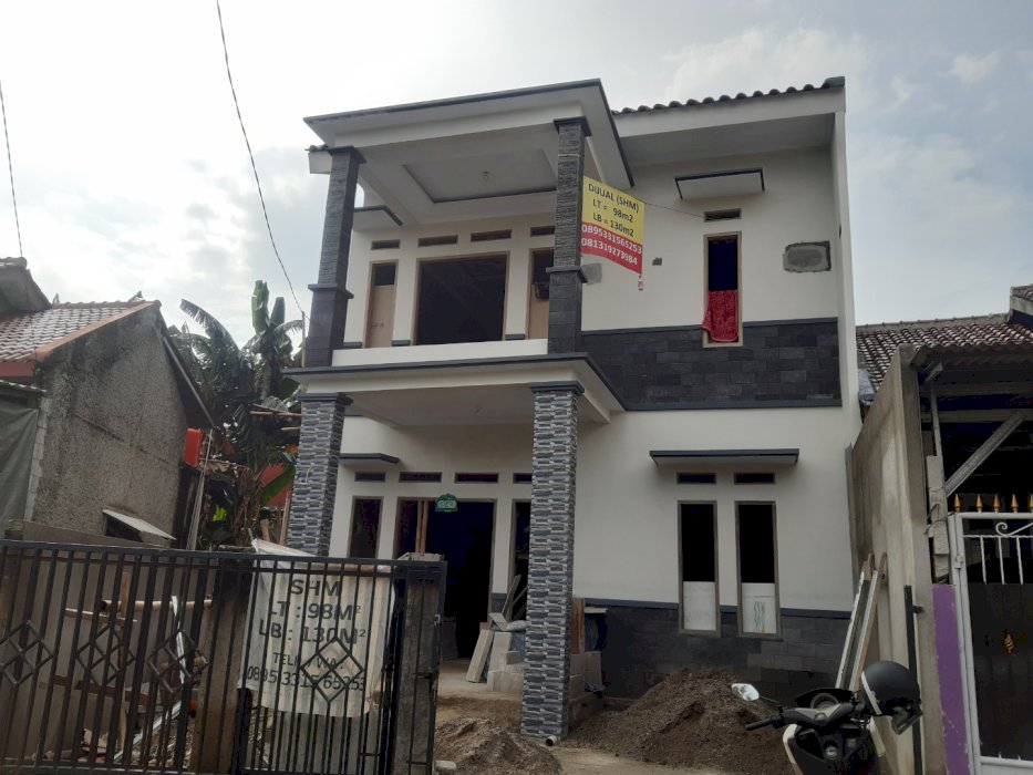 Rumah minimalis 2 lantai