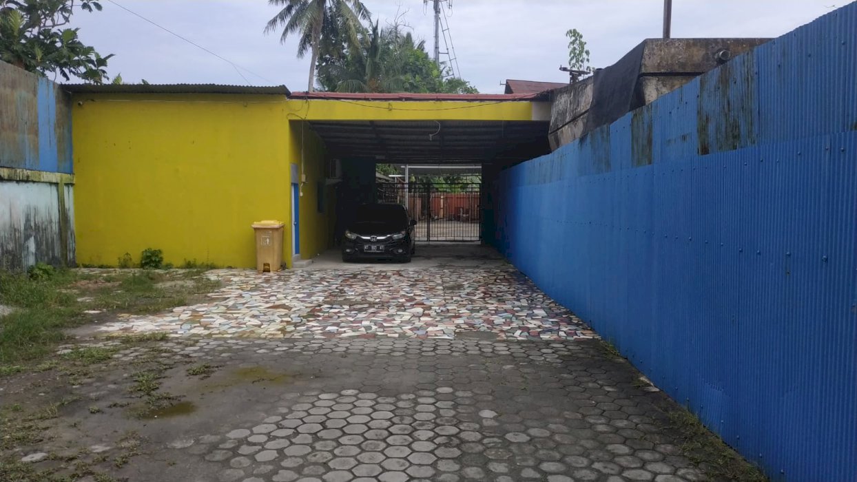 DI JUAL RUMAH DI DAERAH BALIKPAPAN JALAN GUNUNG SAMARINDA