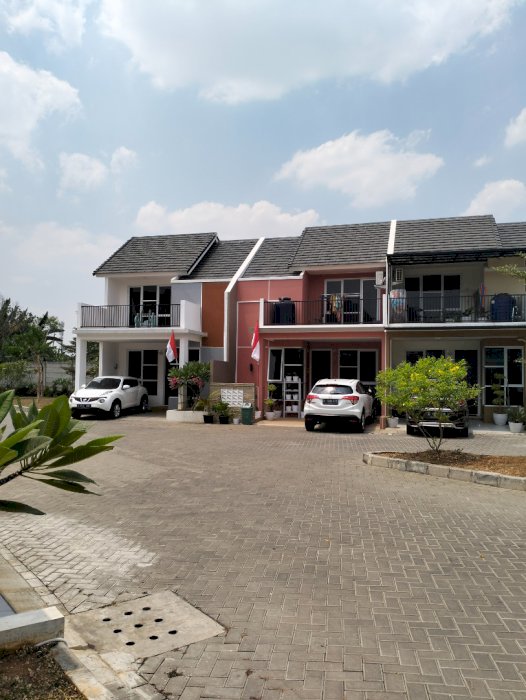 Cluster kristal 2lantai sangat mewah harga terjangkau