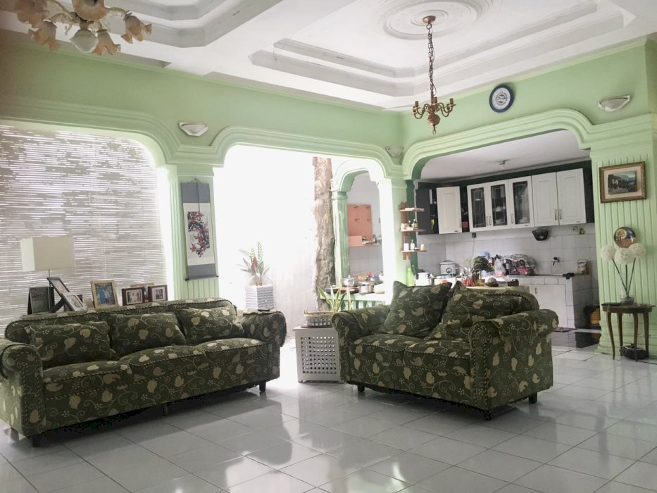 JUAL RUMAH 2 LANTAI  LOKASI STRATEGIS DI BOGOR